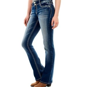 Woman blue jeans pant